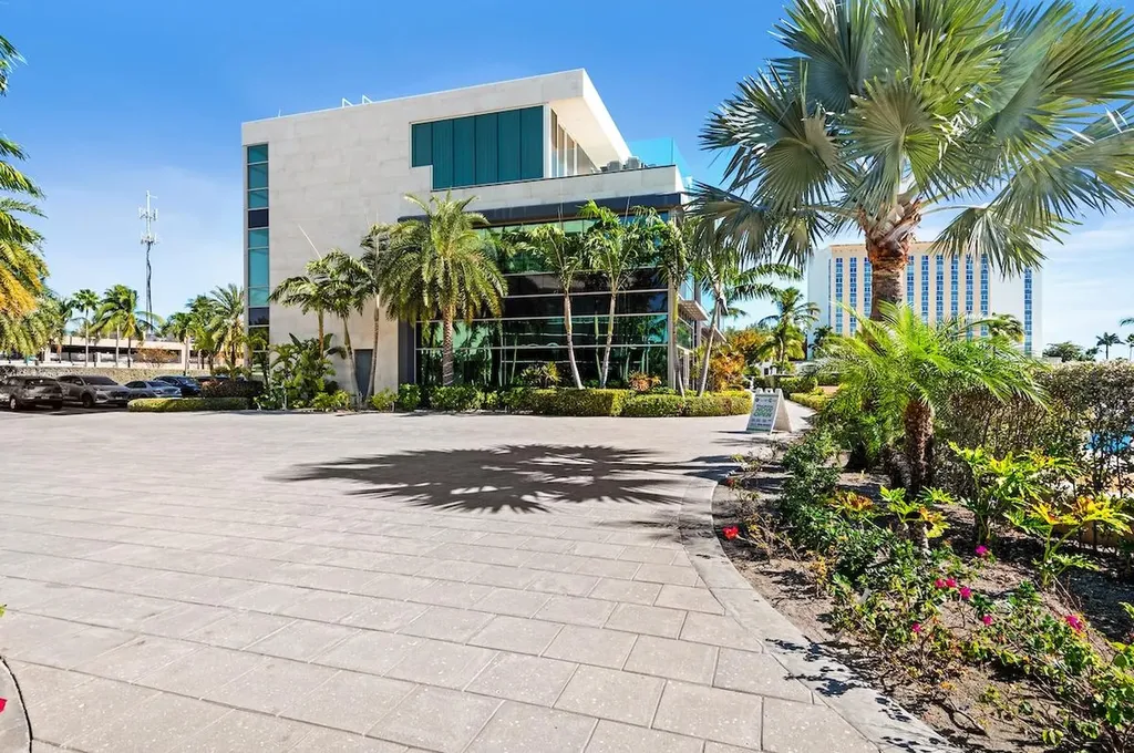 Harbour Drive New Providence Paradise Island BS