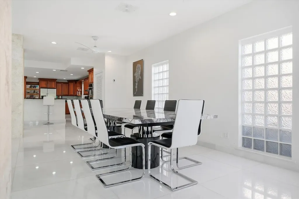 Kingfisher Island 20 New Providence Paradise Island BS