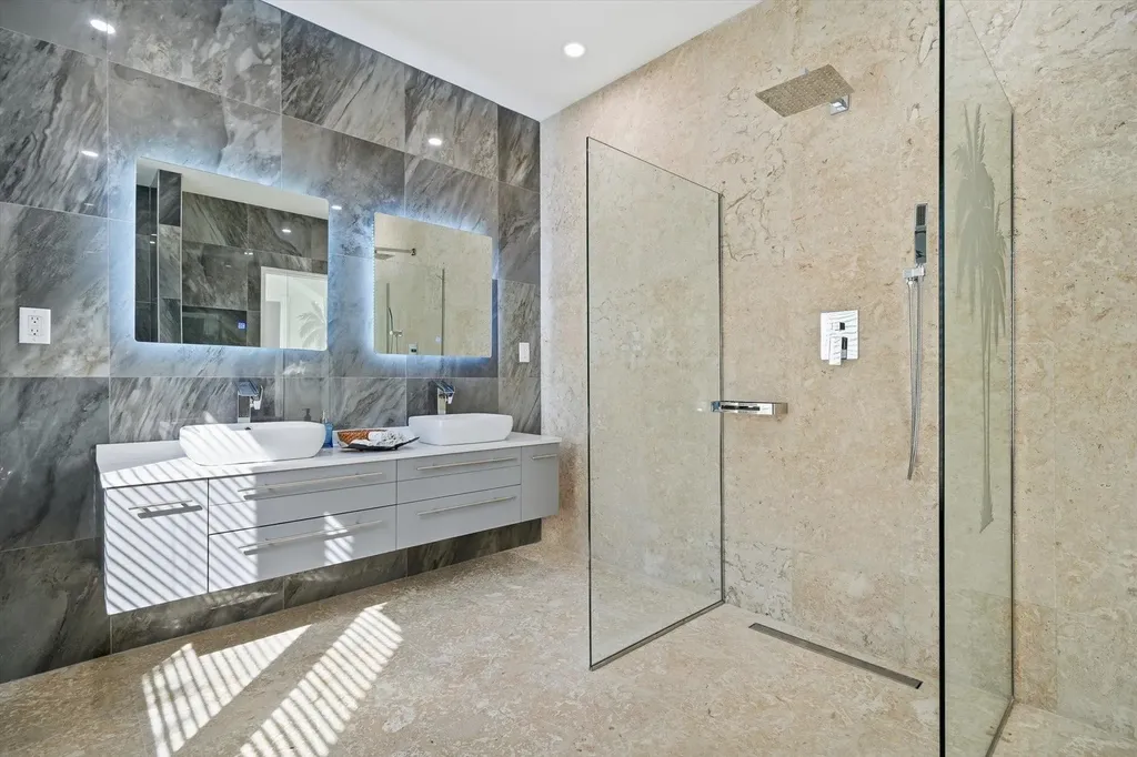 Kingfisher Island 20 New Providence Paradise Island BS