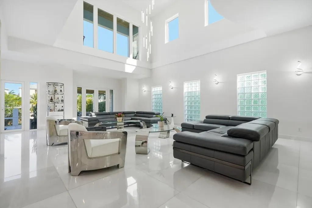 Kingfisher Island 20 New Providence Paradise Island BS