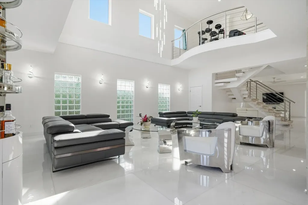 Kingfisher Island 20 New Providence Paradise Island BS