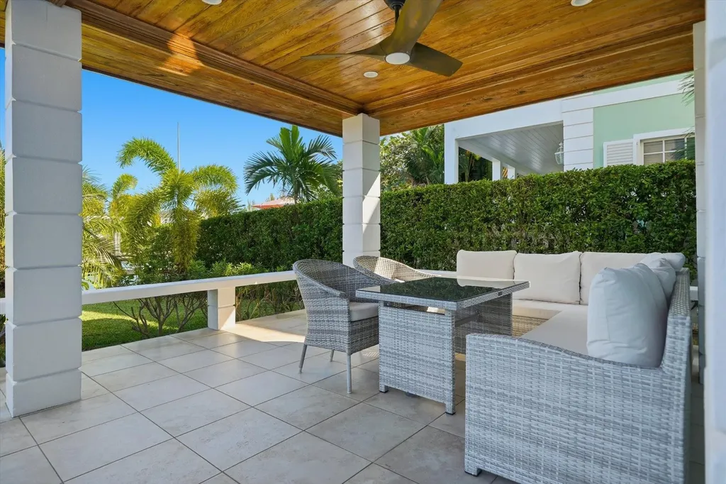 Kingfisher Island 20 New Providence Paradise Island BS