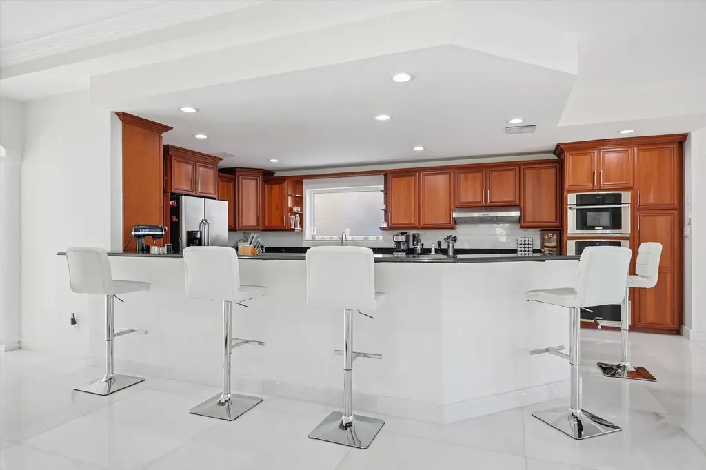 Kingfisher Island 20 New Providence Paradise Island BS