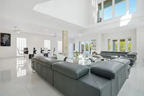 Kingfisher Island 20 New Providence Paradise Island BS