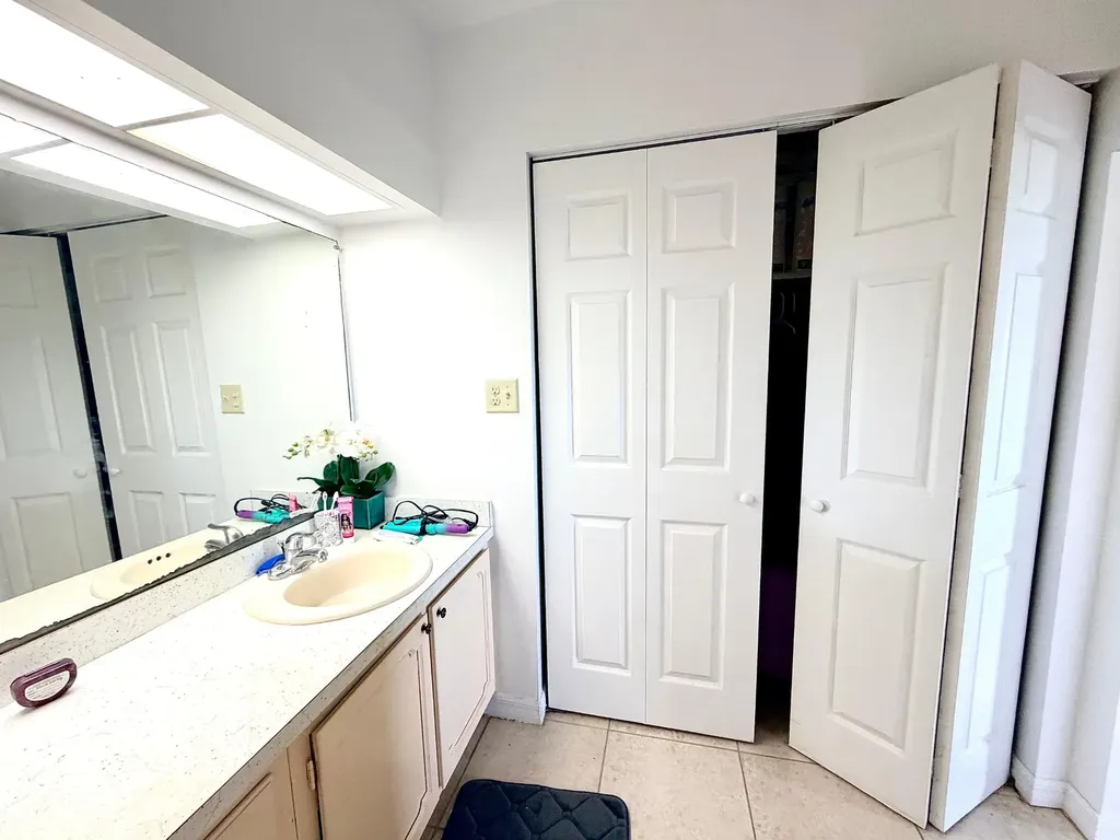 Harbour House Towers Grand Bahama Freeport BS