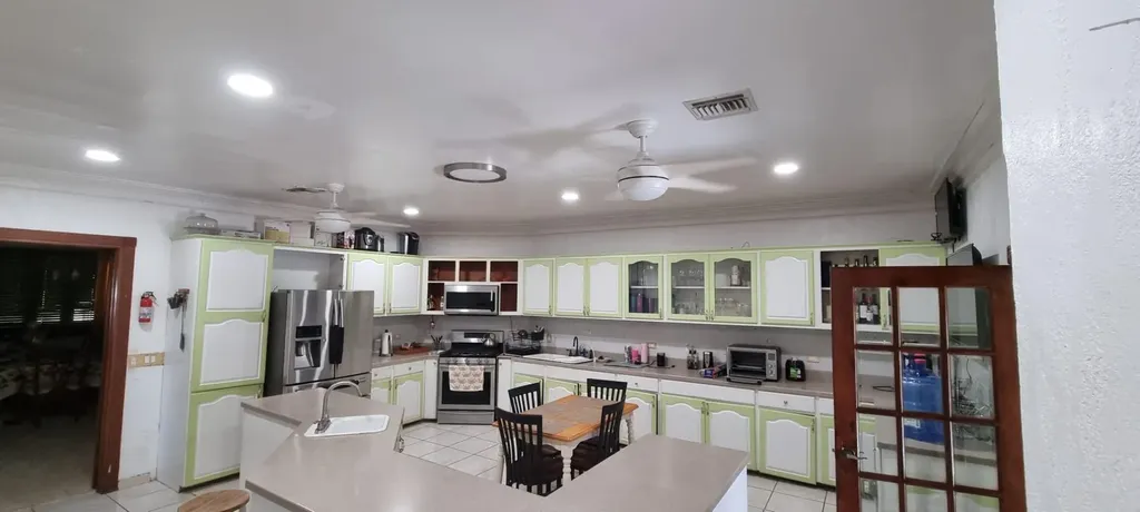 Sea Breeze Estates New Providence Paradise Island BS