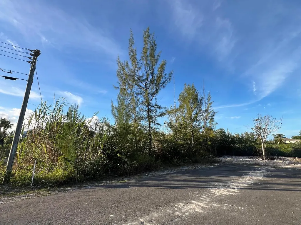 Lot A Twin Lakes Addition New Providence Paradise Island BS