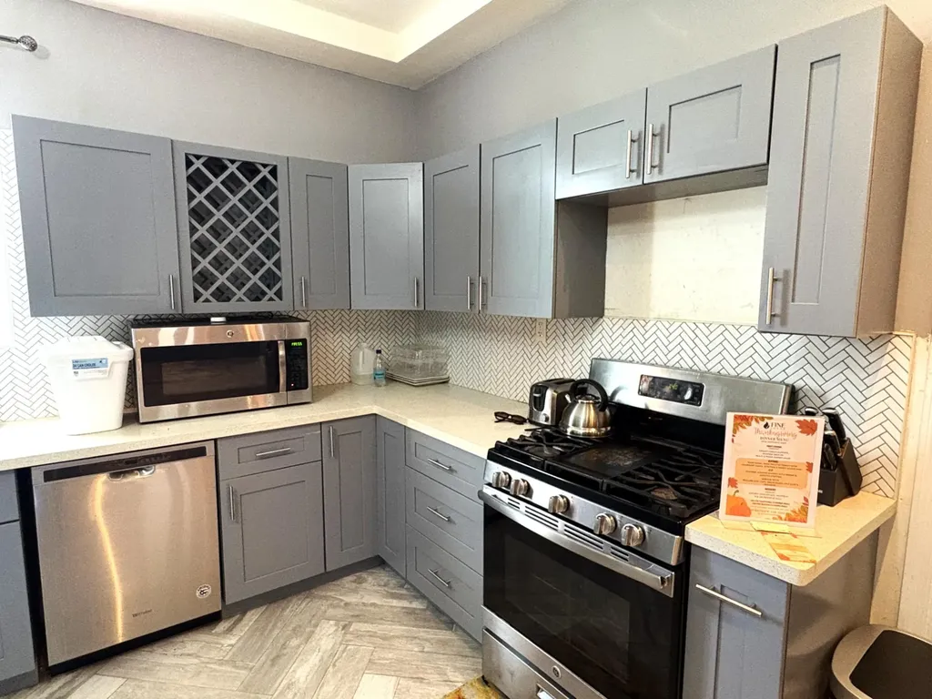 Tropical Gardens Olympic New Providence Paradise Island BS