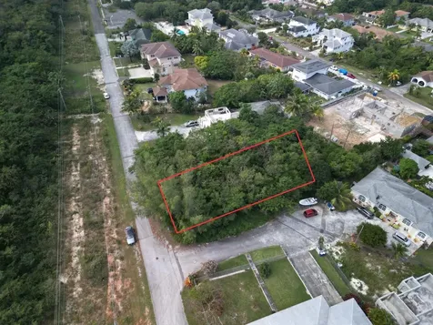 8 Skyline Lakes New Providence Paradise Island BS