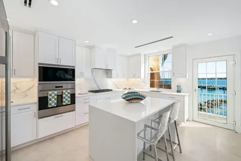 Shangri La New Providence Paradise Island BS