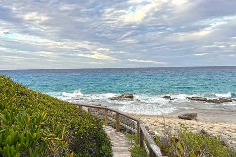 Stella Maris Long Island BS