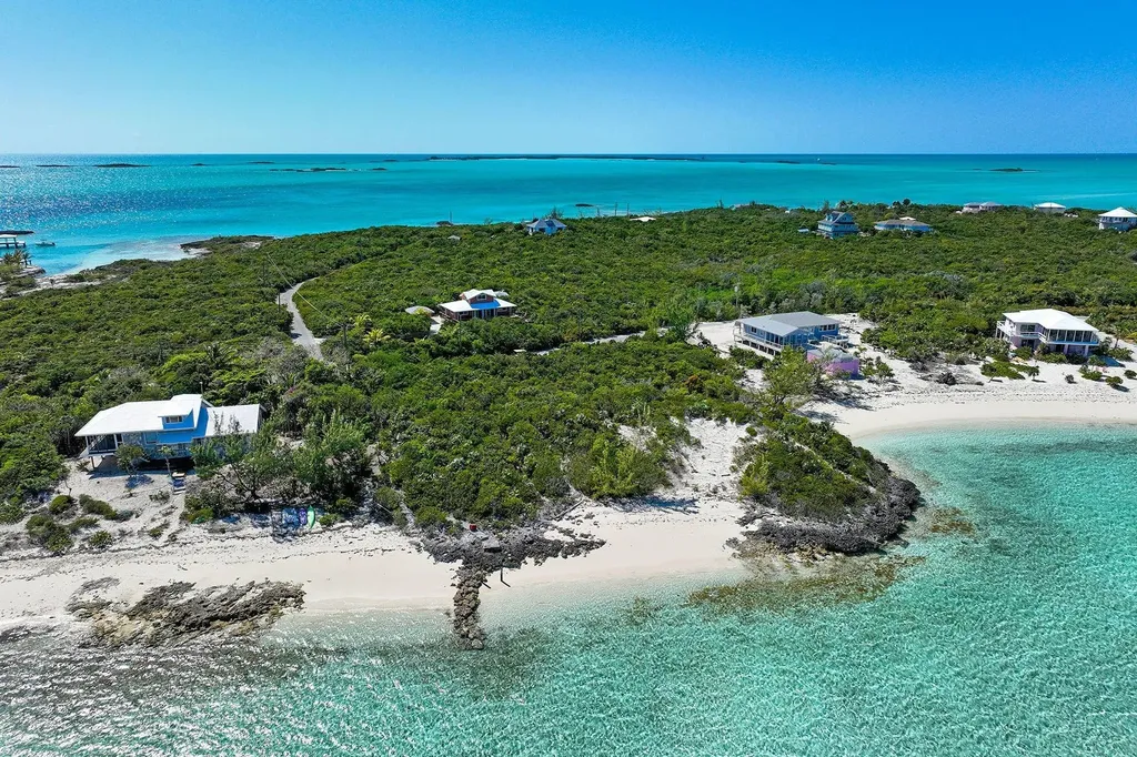 Staniel Cay Beachfront Exuma BS