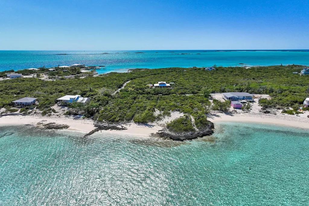 Staniel Cay Beachfront Exuma BS