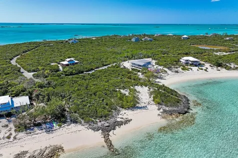 Staniel Cay Beachfront Exuma BS