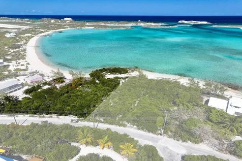 Staniel Cay Beachfront Exuma BS