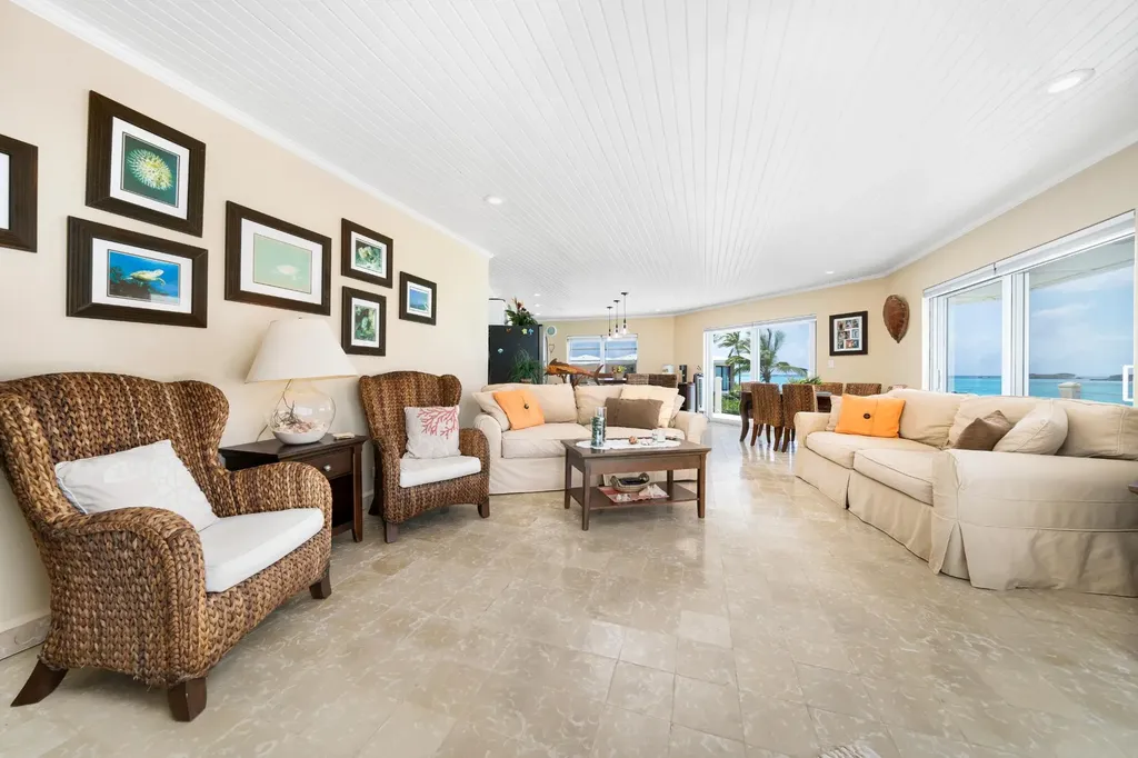 Serendipity San Salvador BS