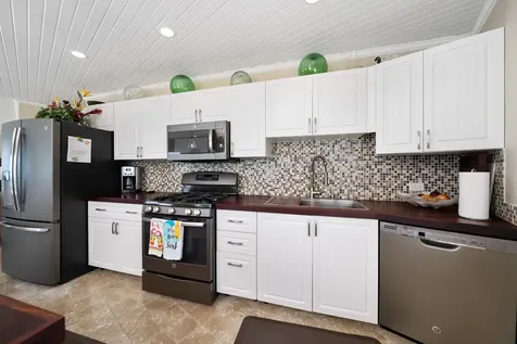 Serendipity San Salvador BS