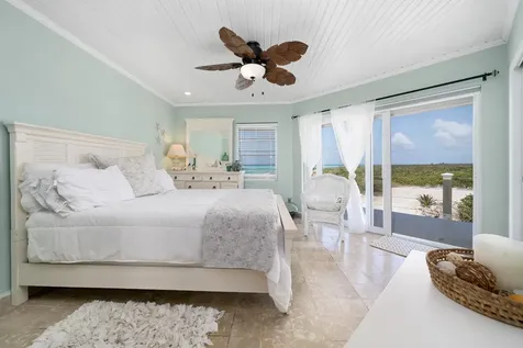 Serendipity San Salvador BS