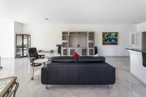 The Oceanview Grand Bahama Freeport BS