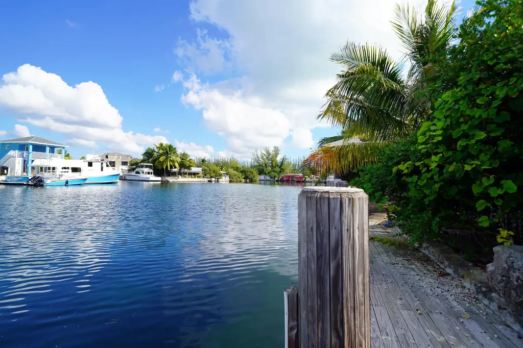 Ranfurly Drive New Providence Paradise Island BS