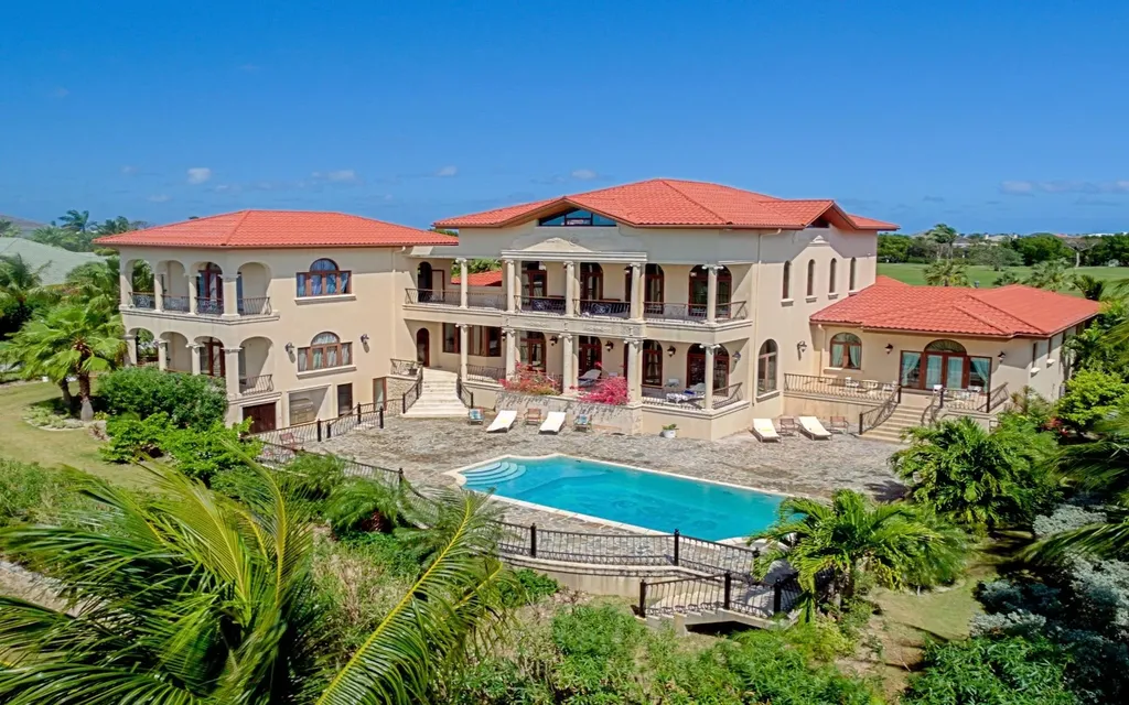 New Providence Paradise Island BS, 64 Ocean Club Estates