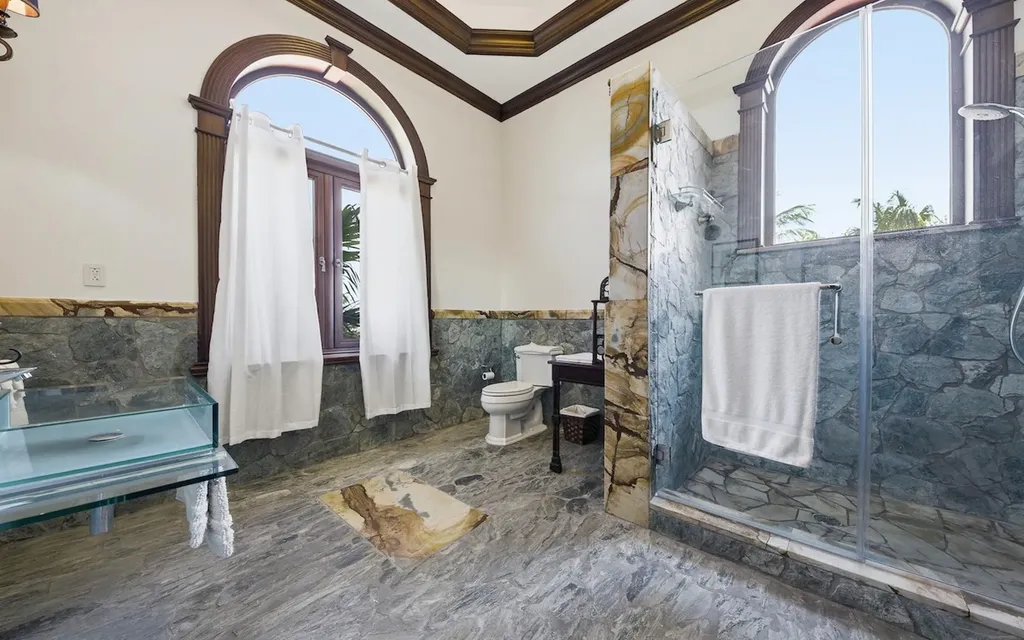 64 Ocean Club Estates New Providence Paradise Island BS