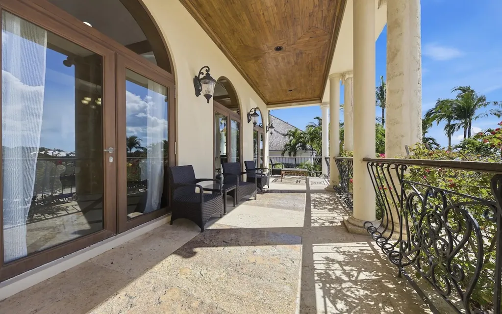 64 Ocean Club Estates New Providence Paradise Island BS