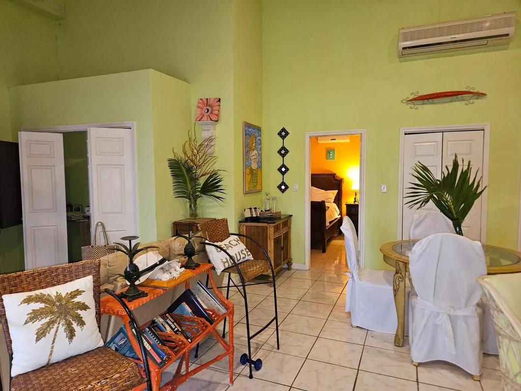 Morgan's Drive Andros BS