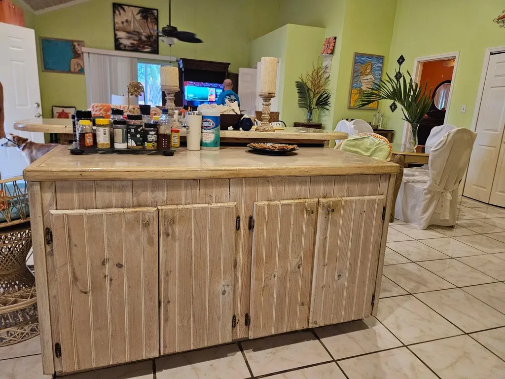 Morgan's Drive Andros BS