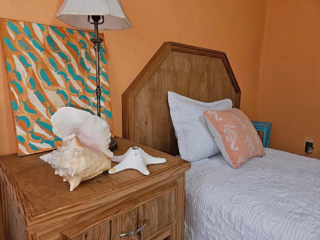 Morgan's Drive Andros BS