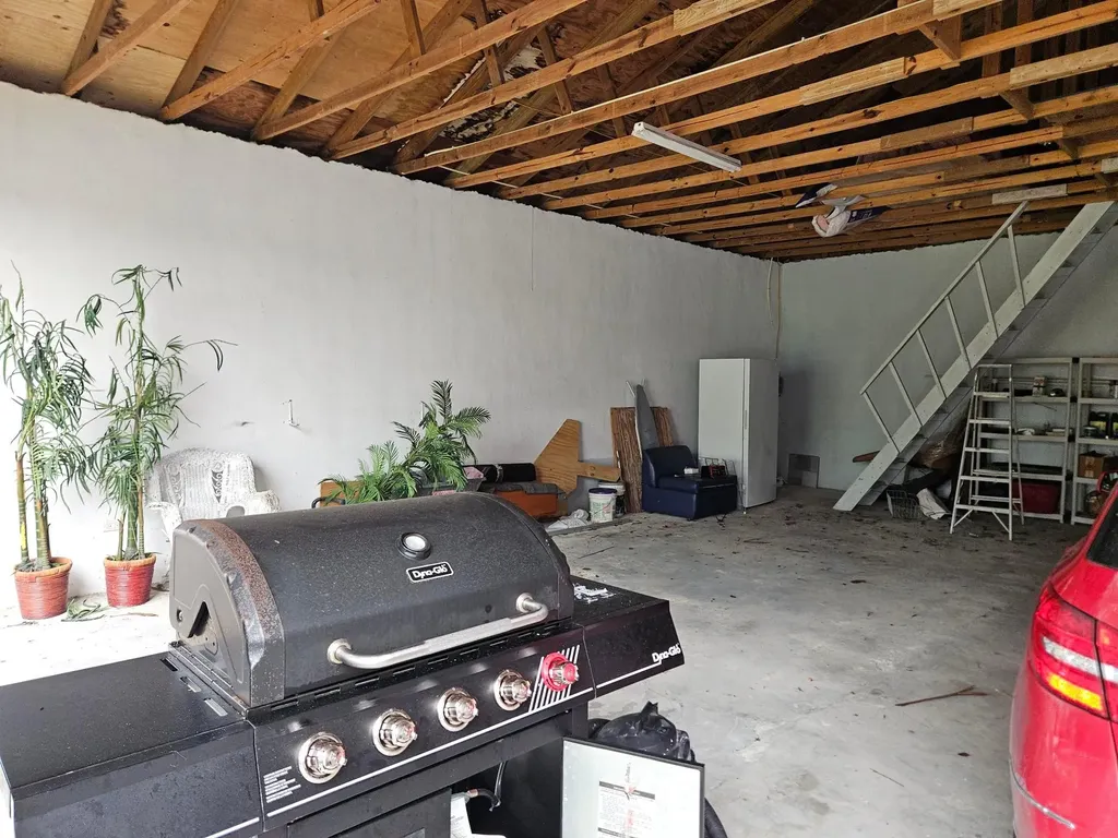 Morgan's Drive Andros BS