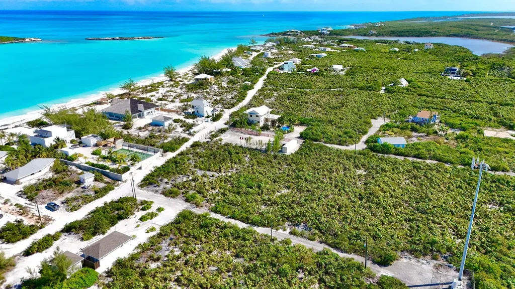 Ocean Drive, Exuma BS