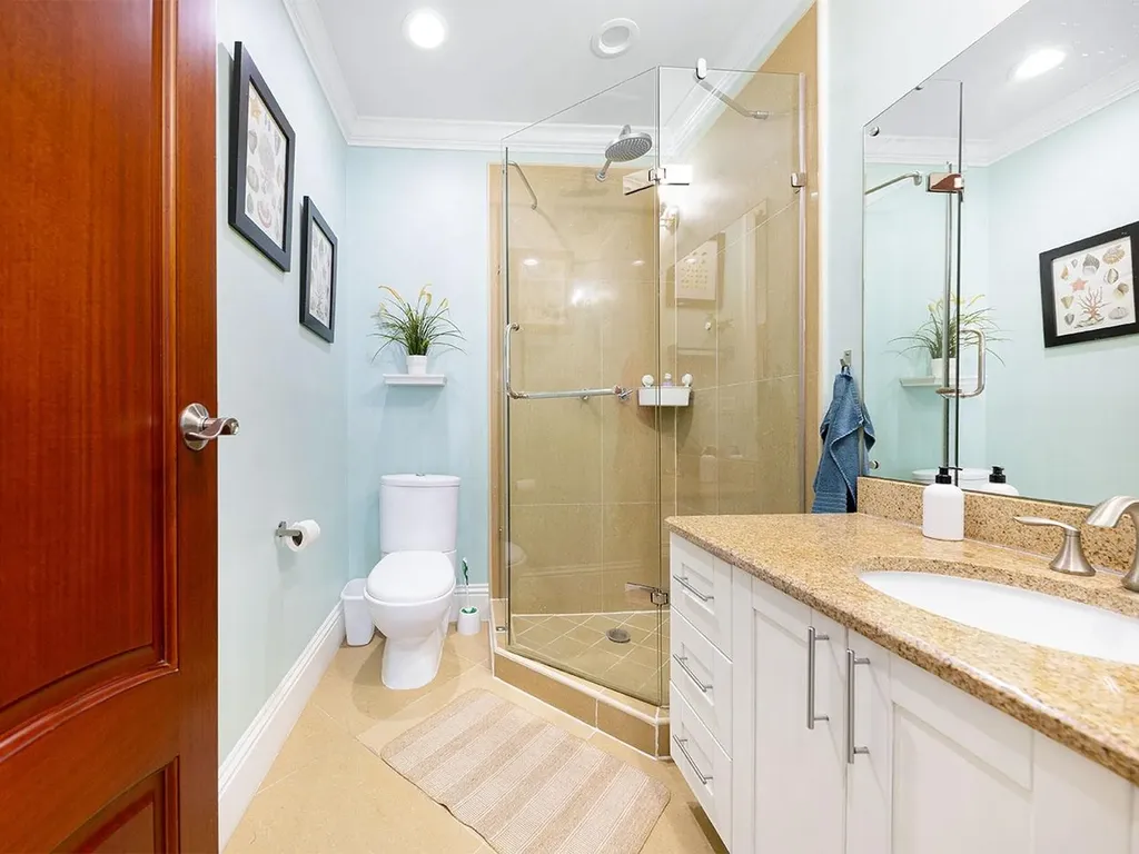 Columbus Cove New Providence Paradise Island BS