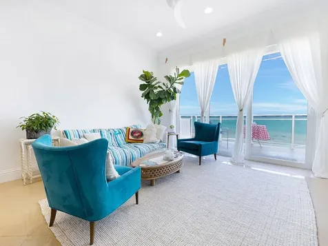 Columbus Cove New Providence Paradise Island BS