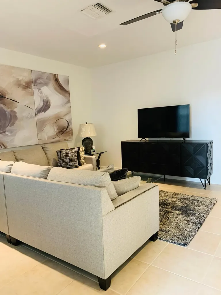 Churchill Drive 13a Grand Bahama Freeport BS