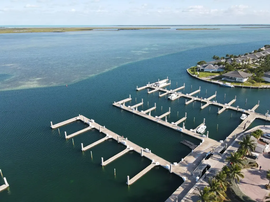 Bimini Bay Mega Marina Bimini BS