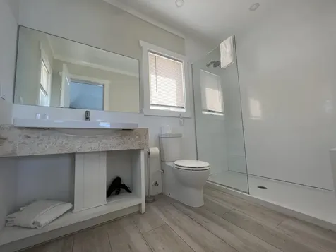 Queen's Highway 2 Eleuthera BS