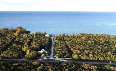 Queen's Highway 2 Eleuthera BS