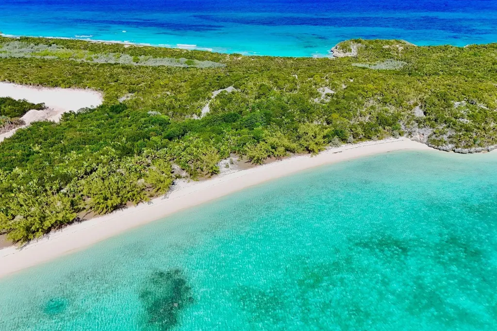 3 Acres Beachfront Stocki Exuma BS