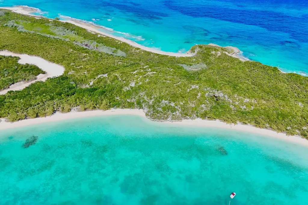 3 Acres Beachfront Stocki Exuma BS