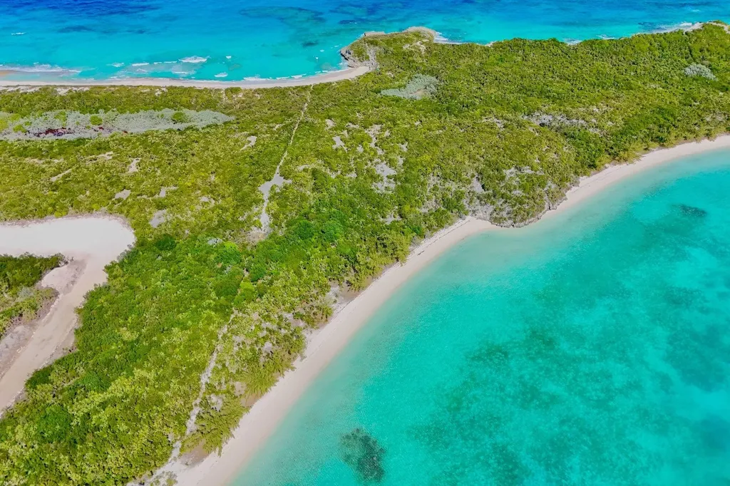3 Acres Beachfront Stocki Exuma BS