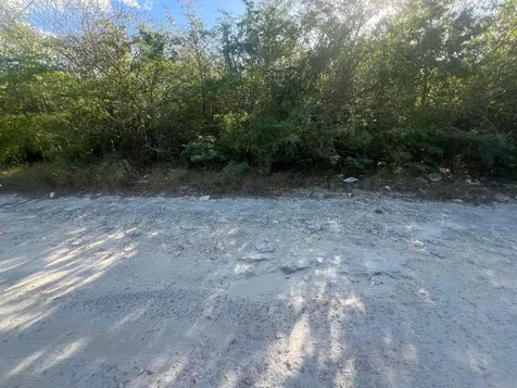 Garden Road Exuma BS