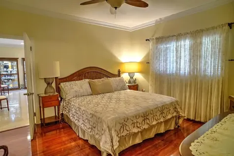 Dick's Point 17 New Providence Paradise Island BS