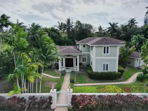 Dick's Point 17 New Providence Paradise Island BS
