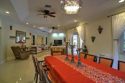 Dick's Point 17 New Providence Paradise Island BS