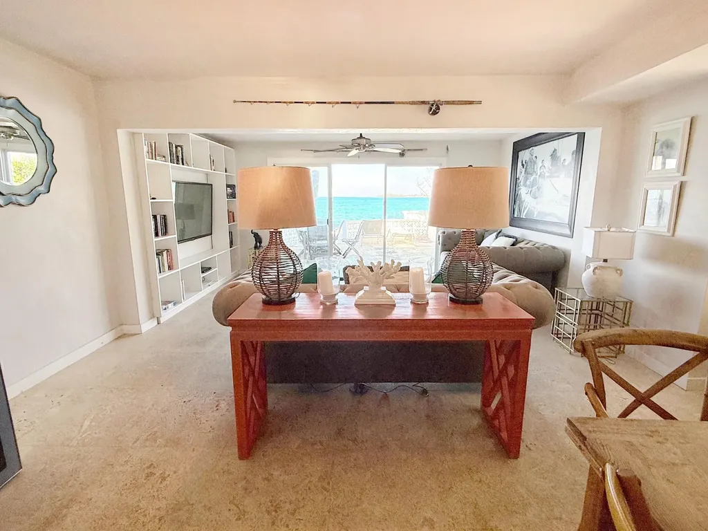 Delaporte Point New Providence Paradise Island BS