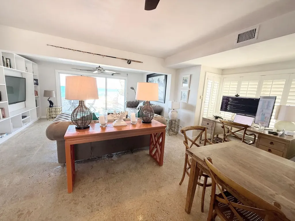 Delaporte Point New Providence Paradise Island BS