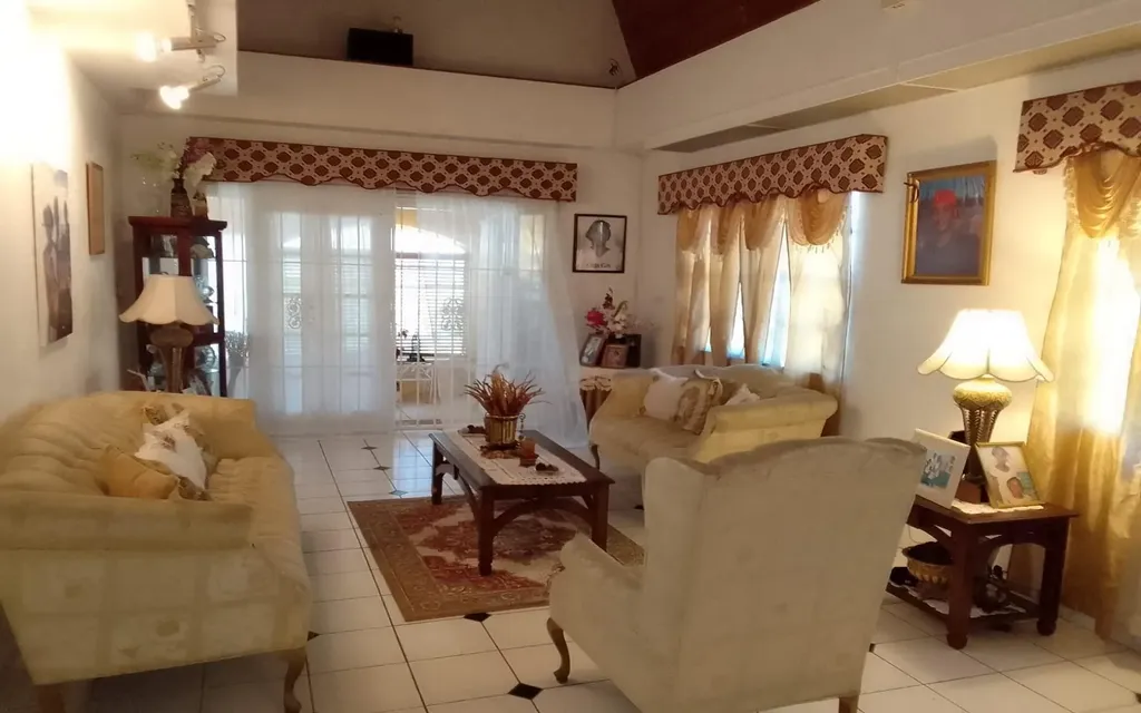 Lot 7, Village Lane New Providence Paradise Island BS