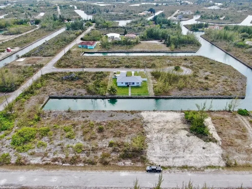 Dagenham Drive 9 Grand Bahama Freeport BS
