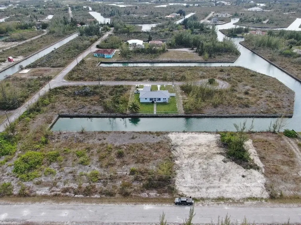 Dagenham Drive 9 Grand Bahama Freeport BS